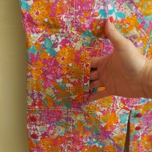 SIGRID OLSEN Linen Cargo Style Floral Wide Legged Pants - Picture 5 of 12